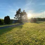 Country house District In 1 Acre Gardens Off M6