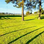 Country house District In 1 Acre Gardens Off M6 Penrith