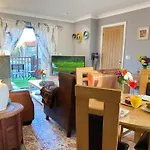 District In 1 Acre Gardens Off M6 * Penrith
