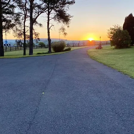 District In One Acre Gardens Off M6 * Penrith