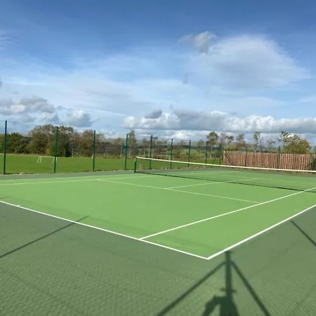 Country house District In 1 Acre Gardens Off M6 Penrith