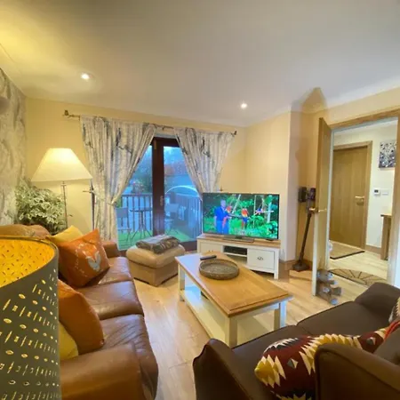 District In One Acre Gardens Off M6 Kır Evi Penrith