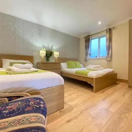 District In 1 Acre Gardens Off M6 Venkovský dům Penrith